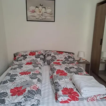 Nha Nghi Cho Cap Doi Va Gia Dinh 아파트 *